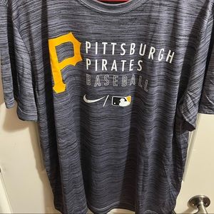 Pittsburgh Pirates Short sleeve shirt by Nike MLB